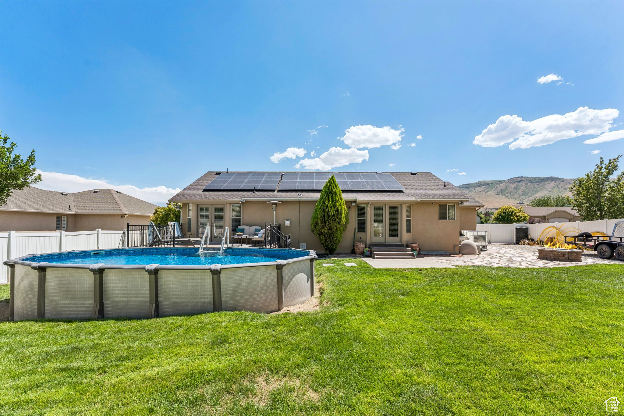 property viewer photo 54