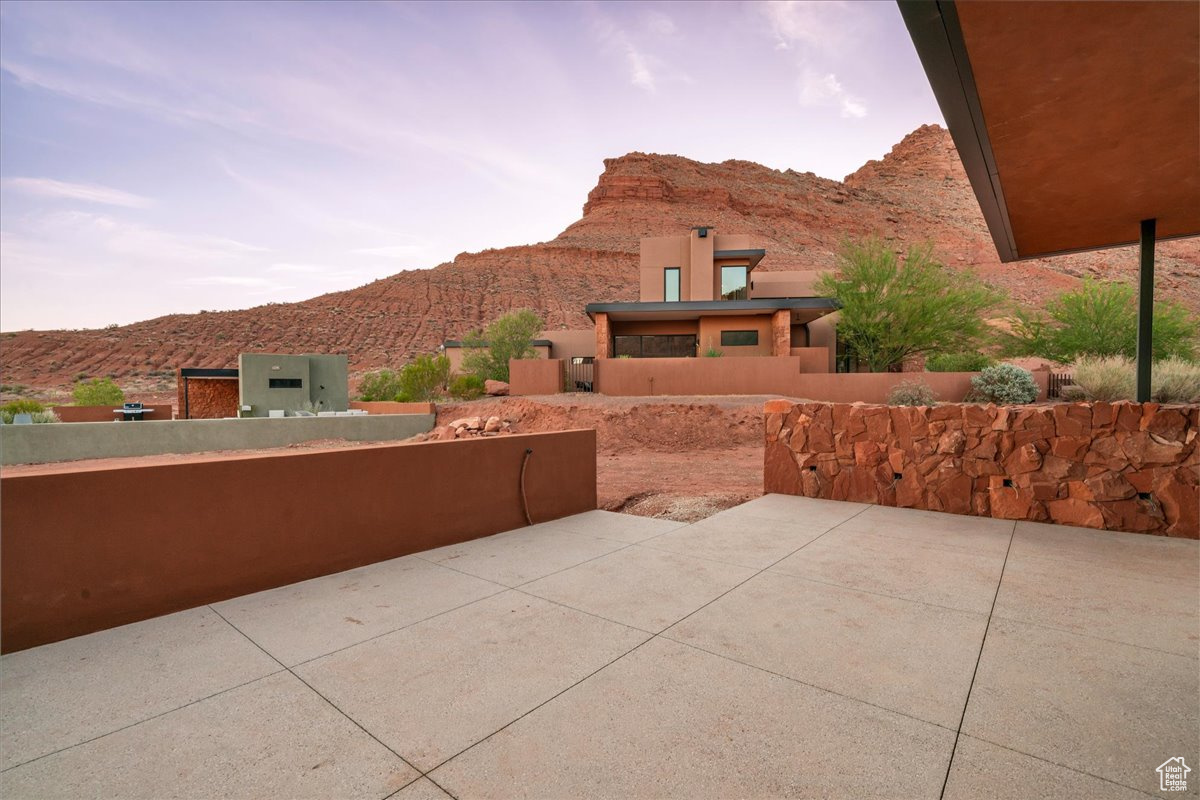 main property photo 31
