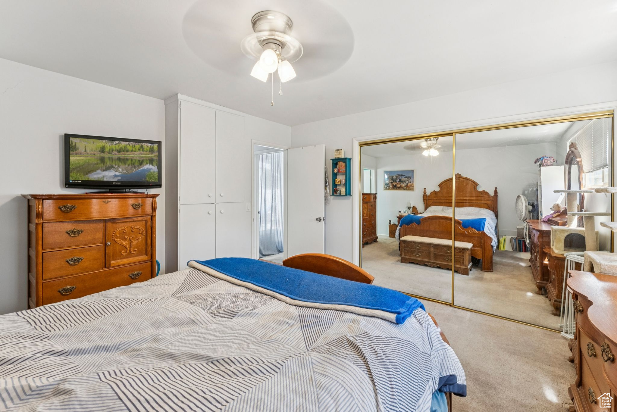 property viewer photo 19
