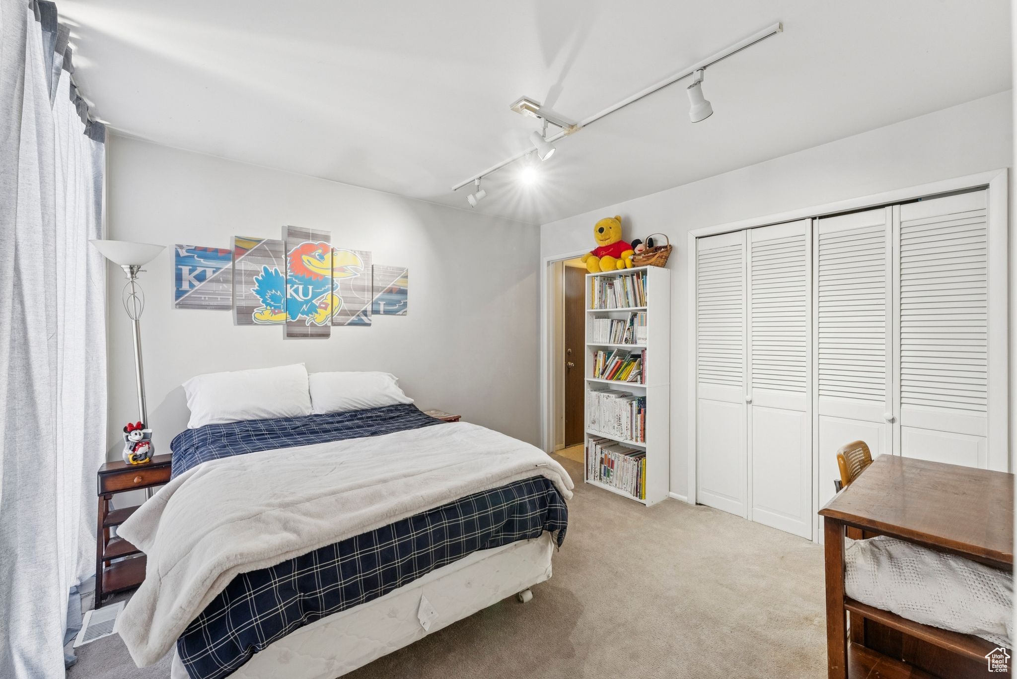 property viewer photo 22