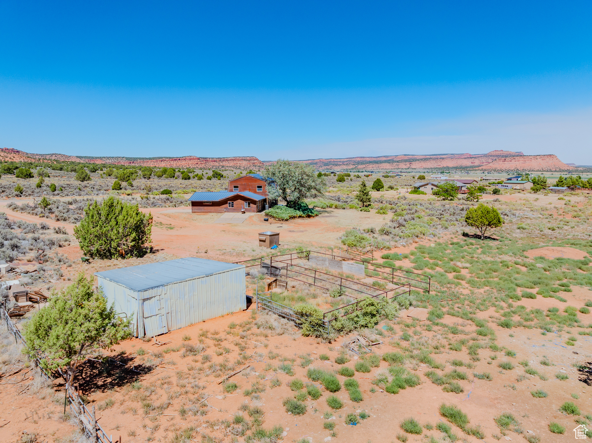 main property photo 43