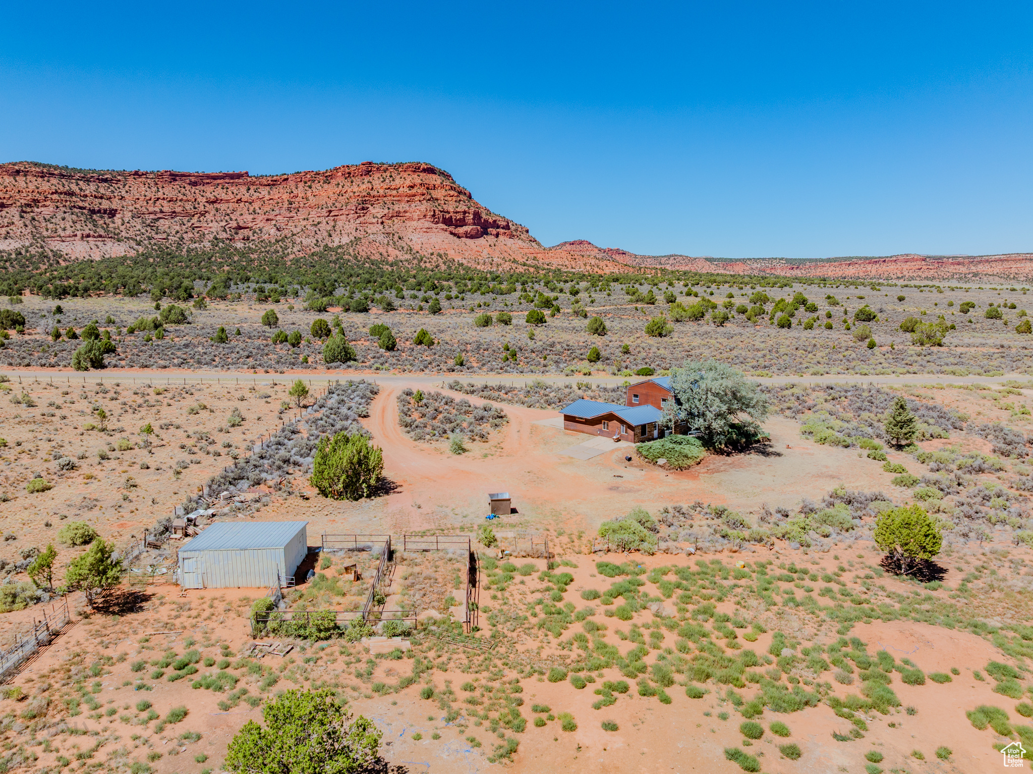 main property photo 44