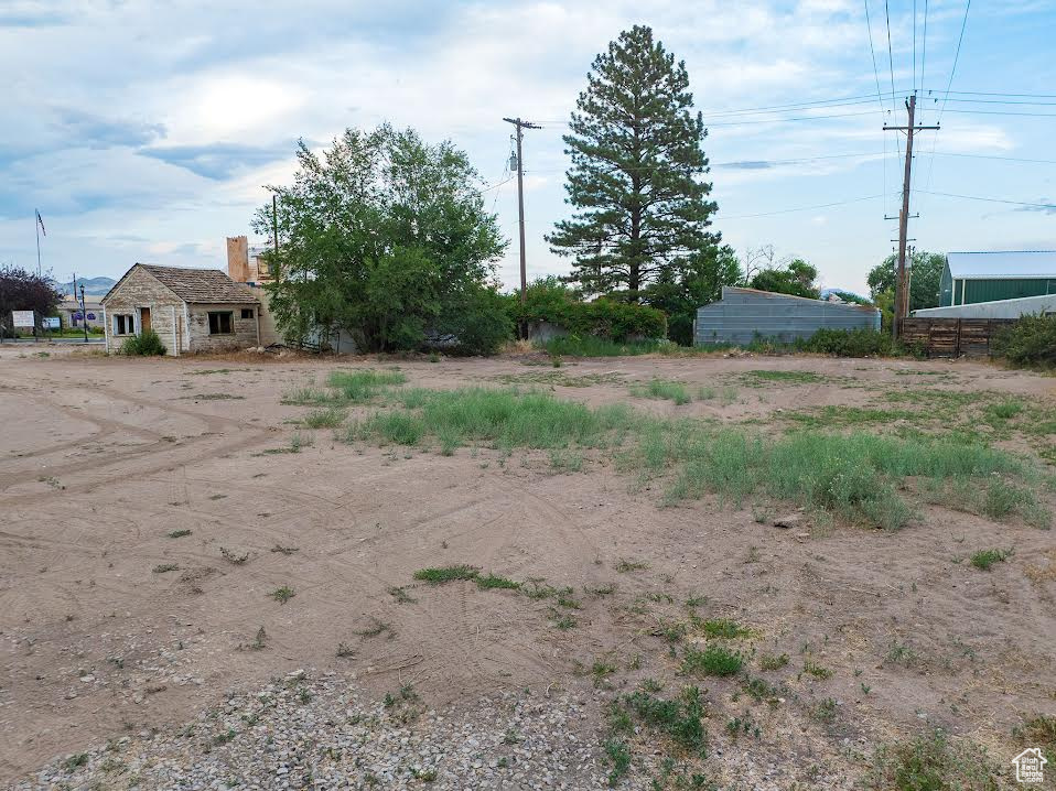 main property photo 47