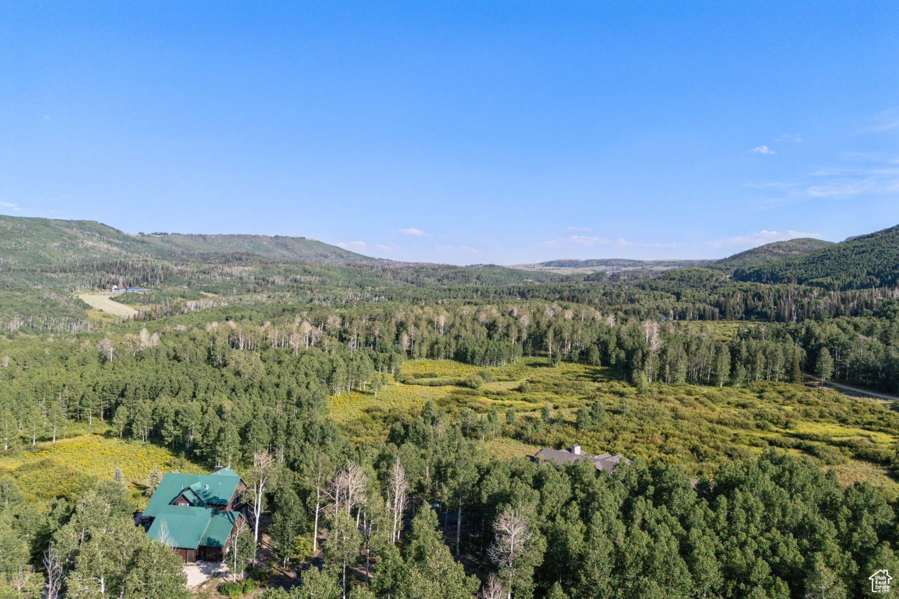 main property photo 22