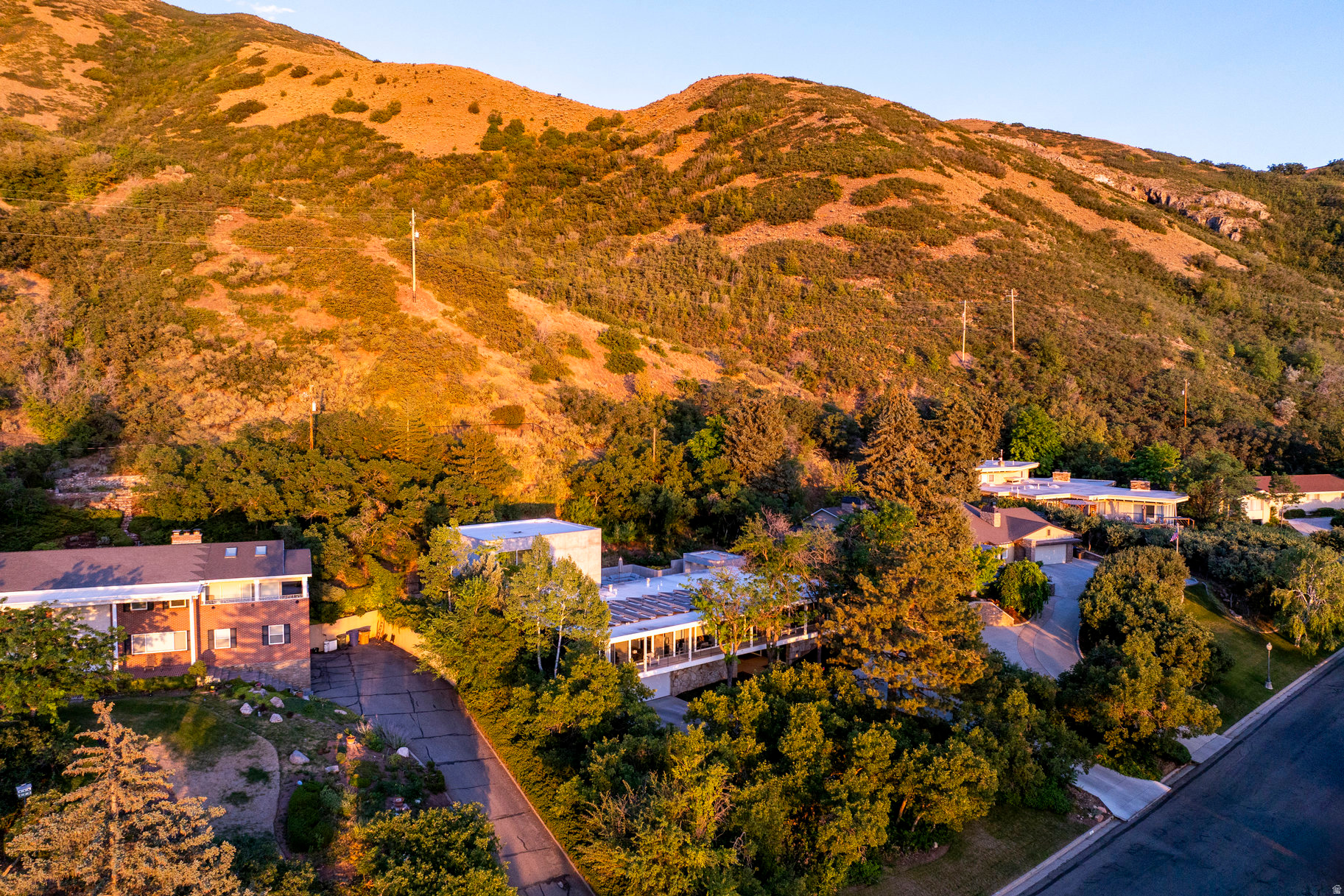 main property photo 43