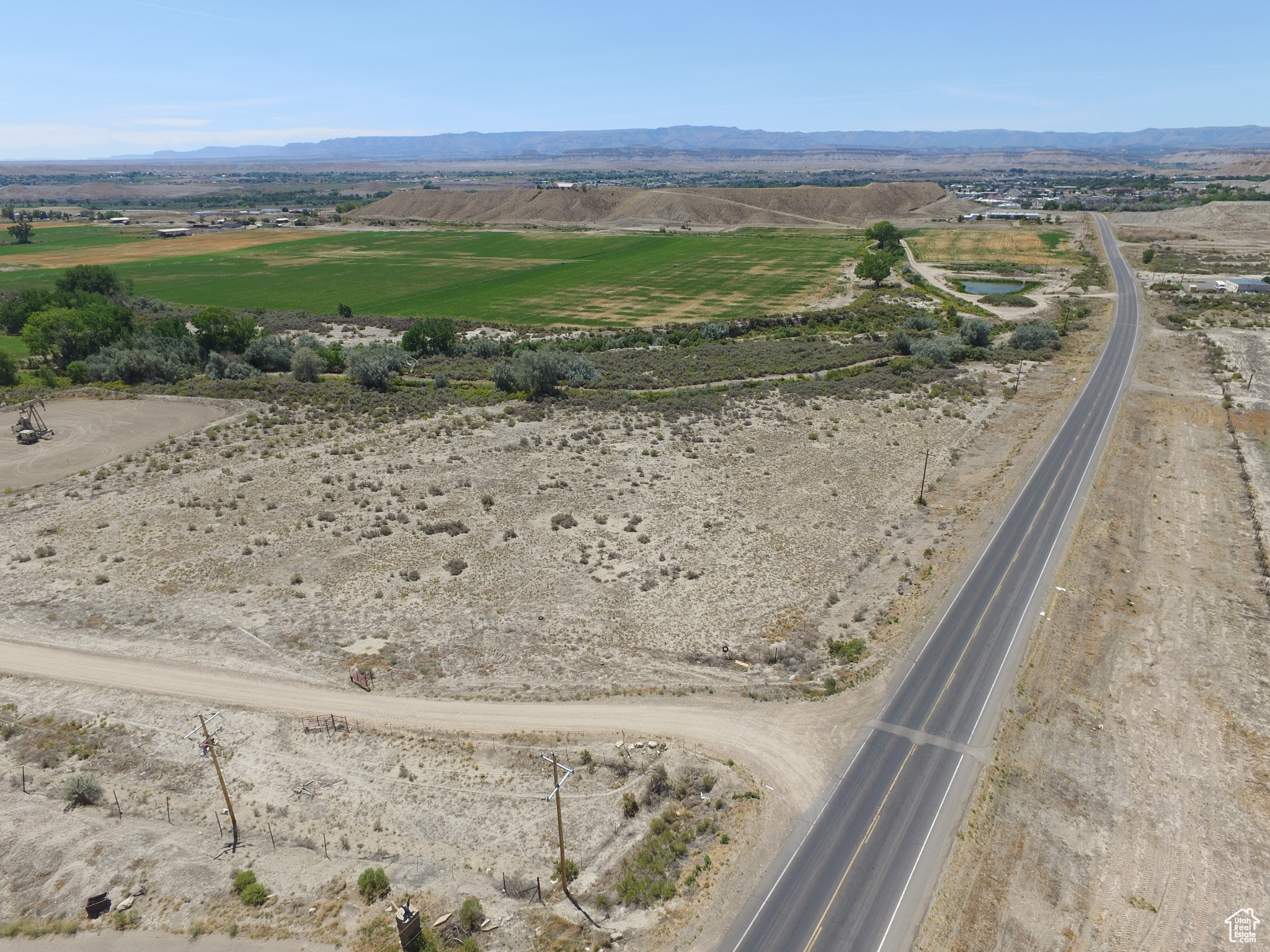 main property photo 13
