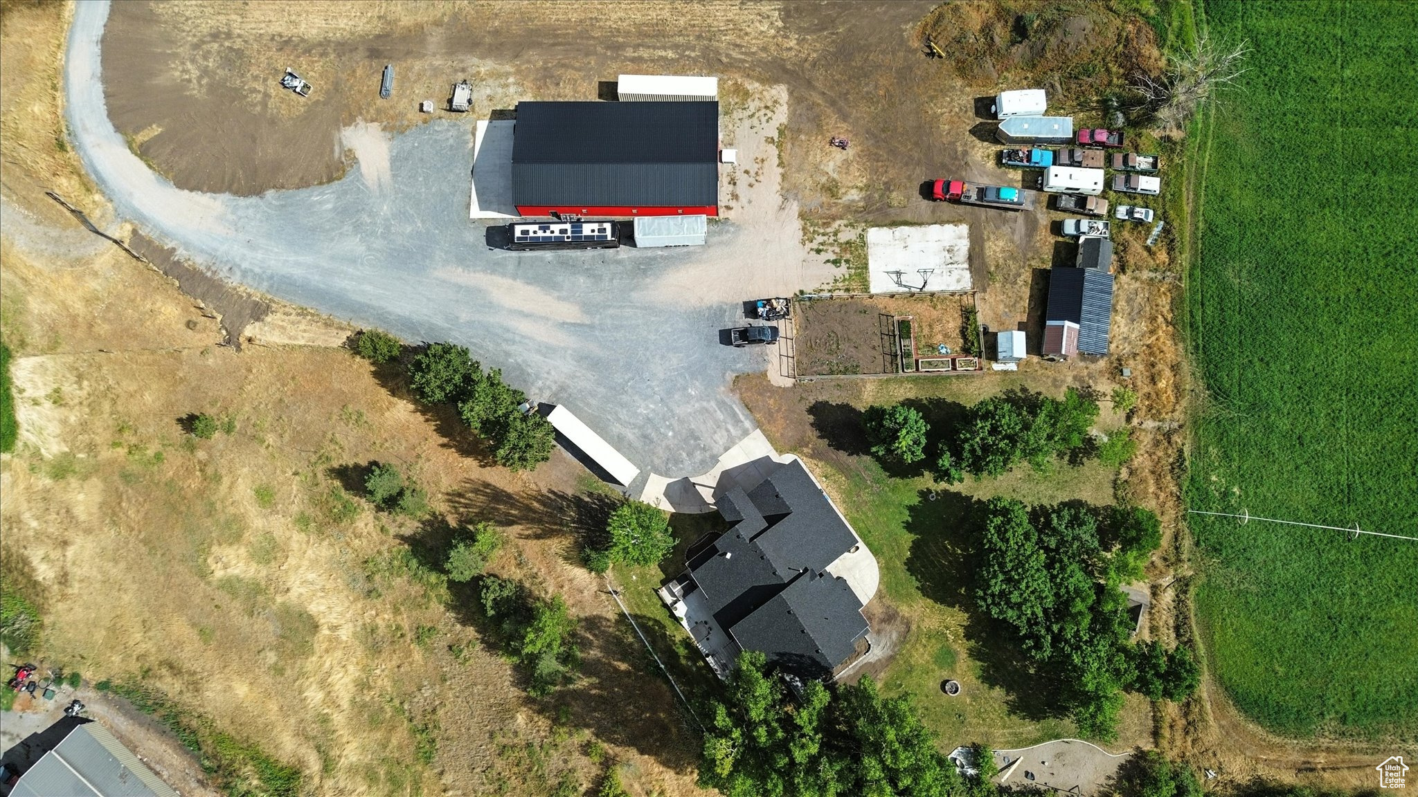 main property photo 70