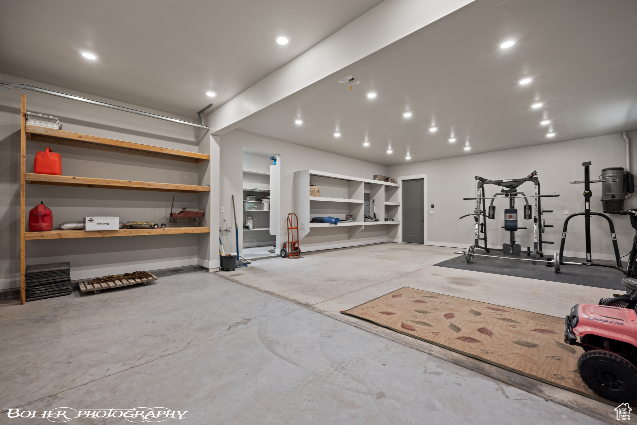 main property photo 82