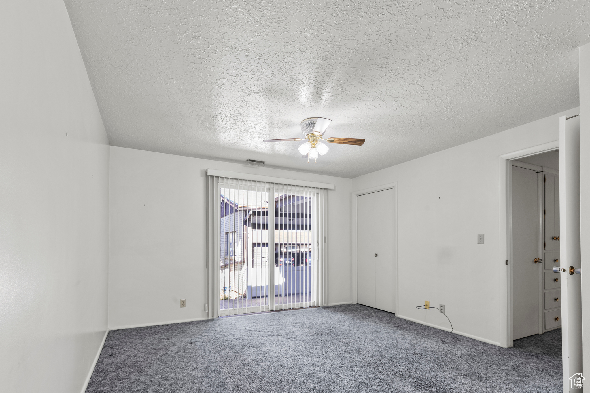 property viewer photo 11