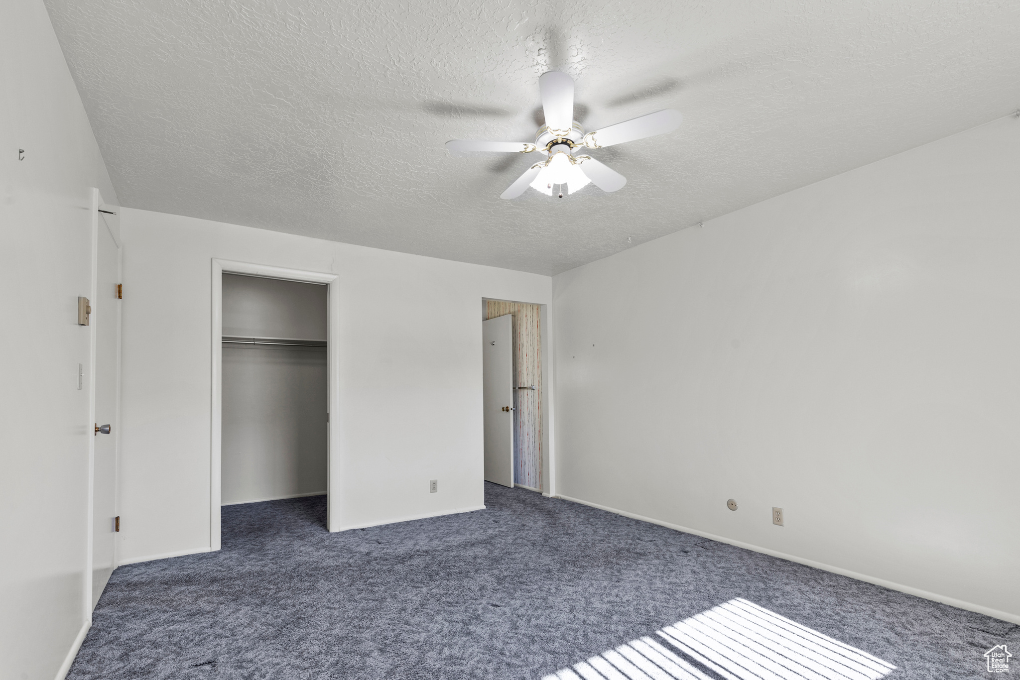 property viewer photo 12