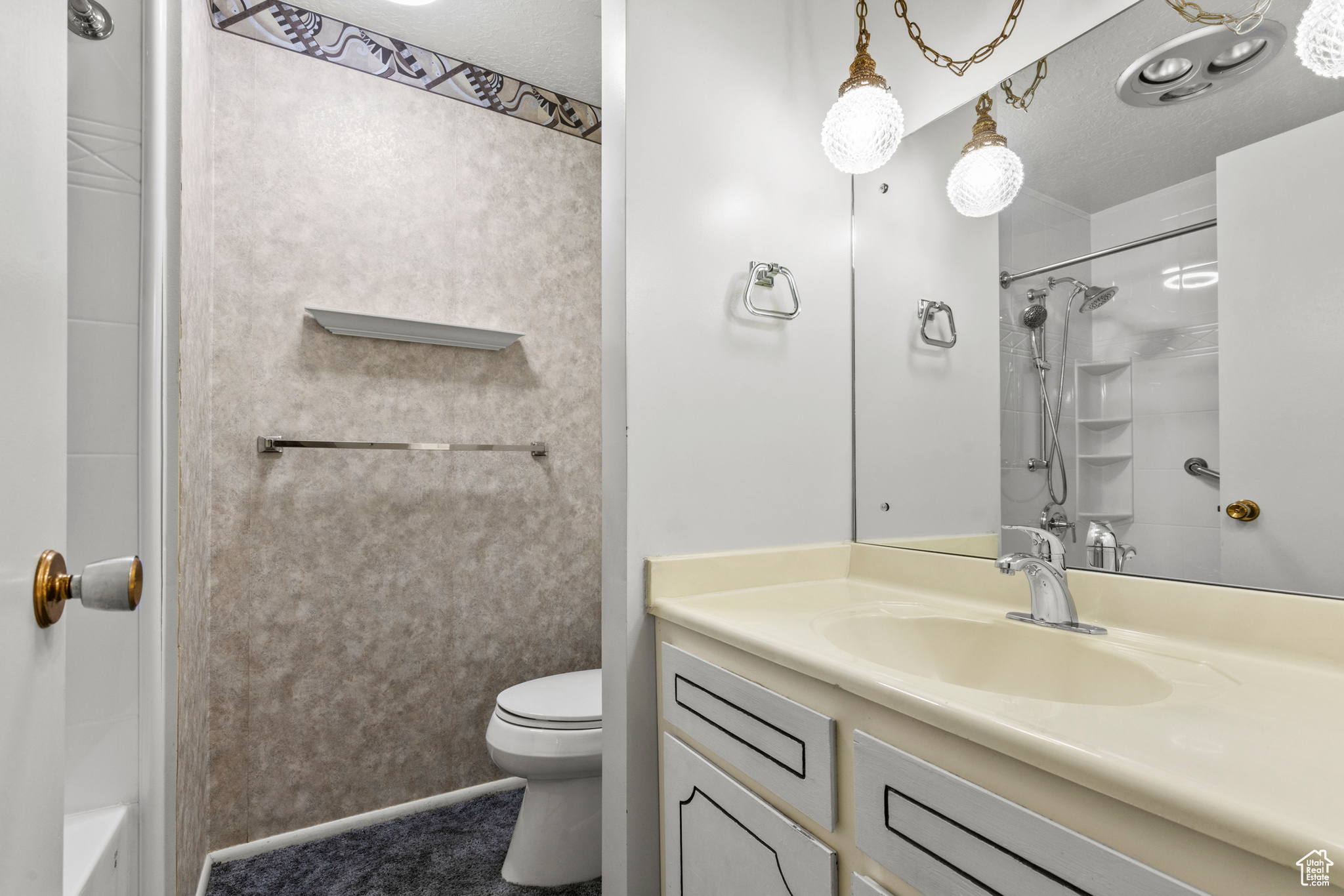 property viewer photo 16
