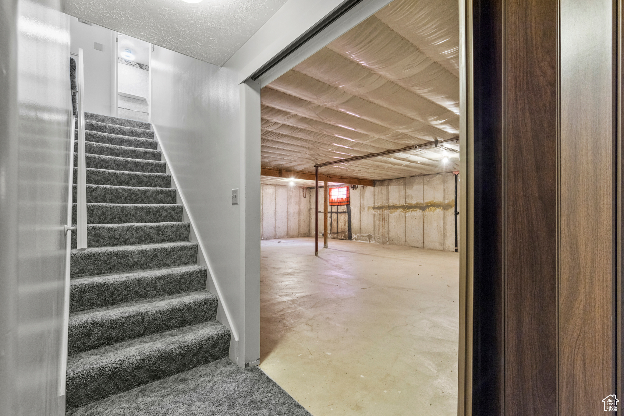 property viewer photo 25