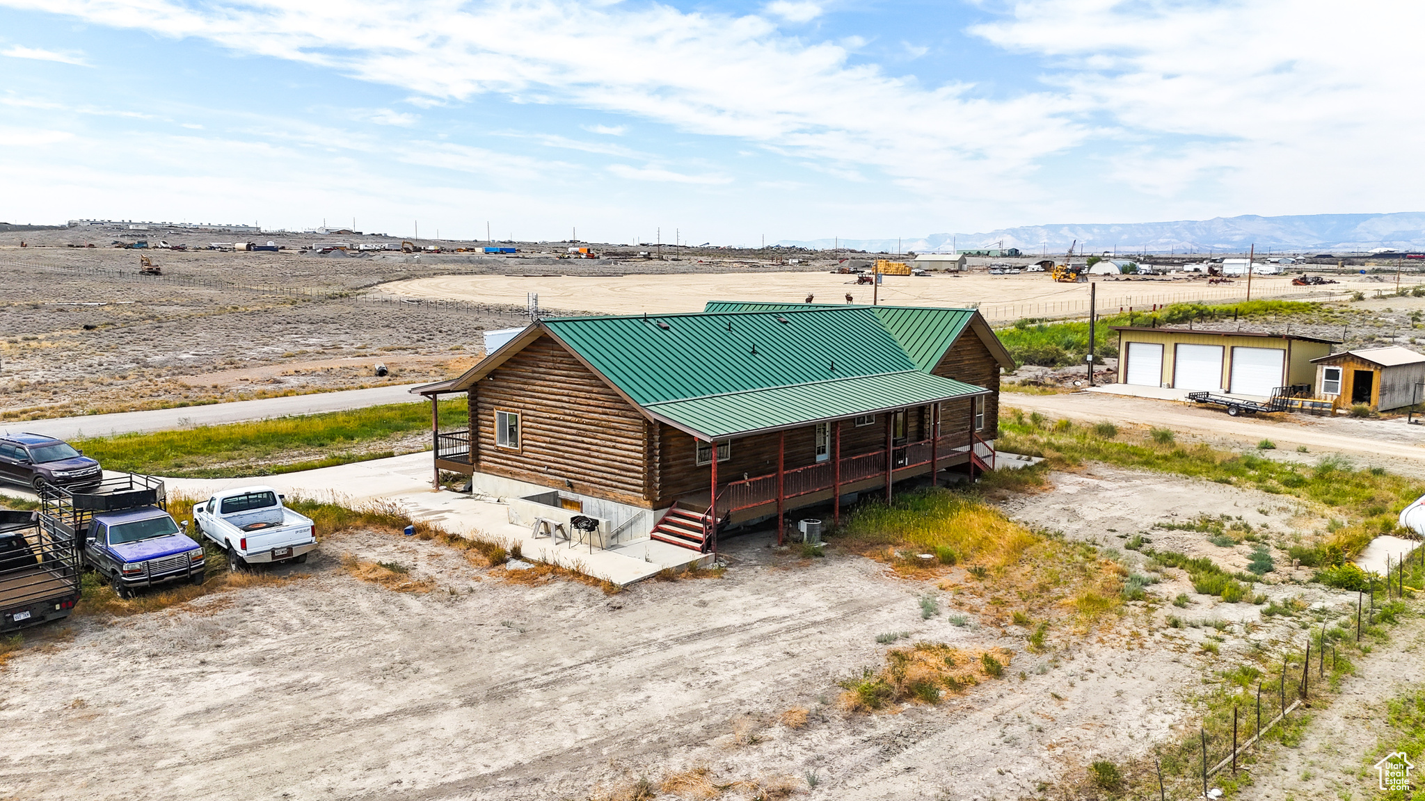 main property photo 22