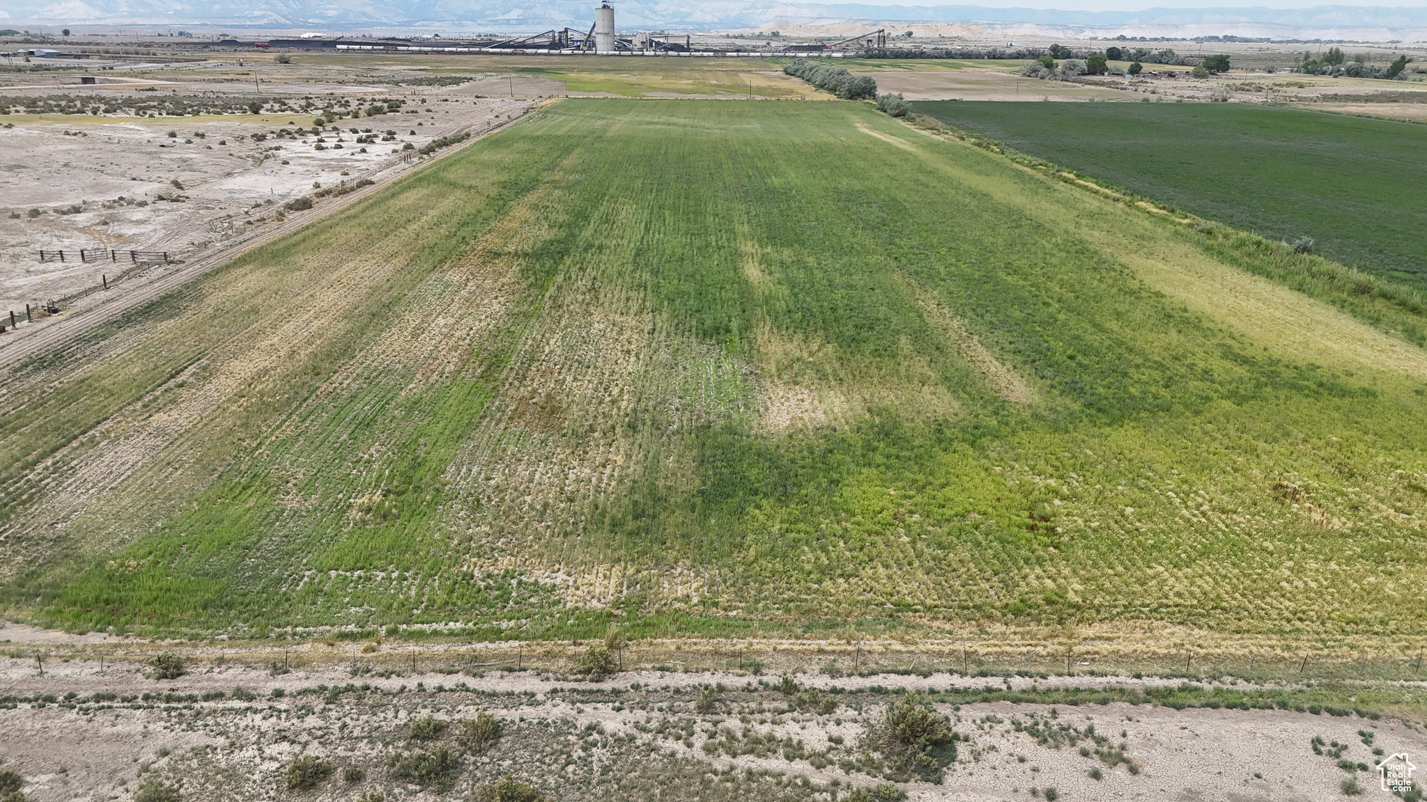 main property photo 49