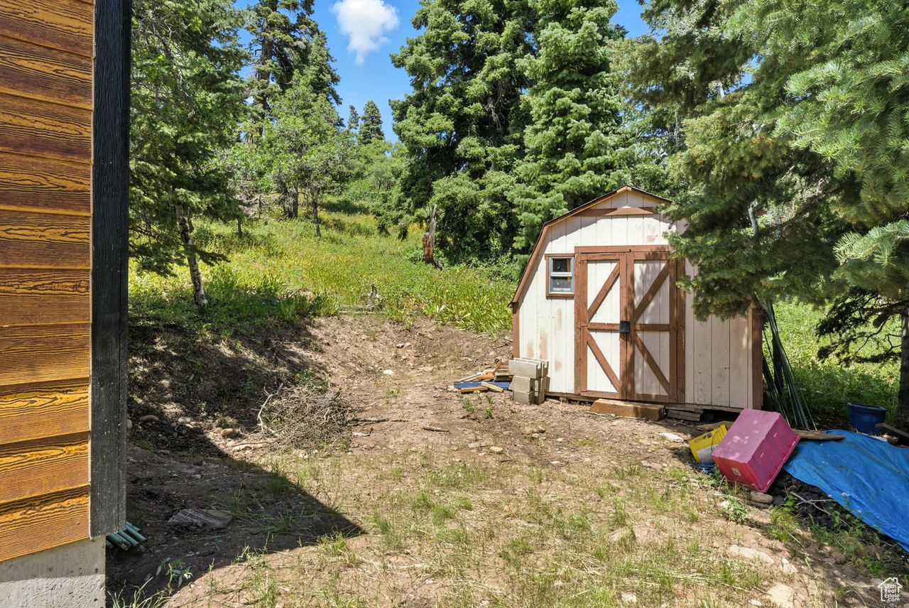 main property photo 20