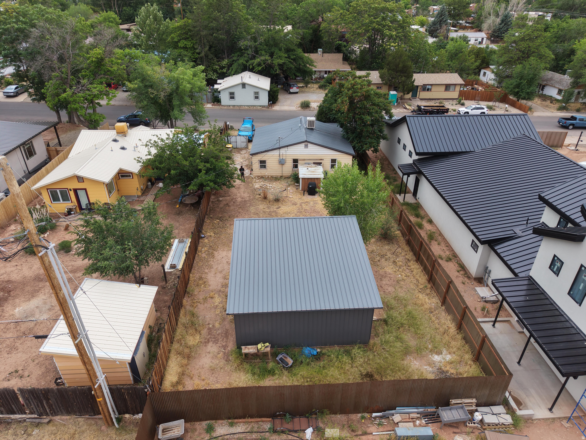 main property photo 10