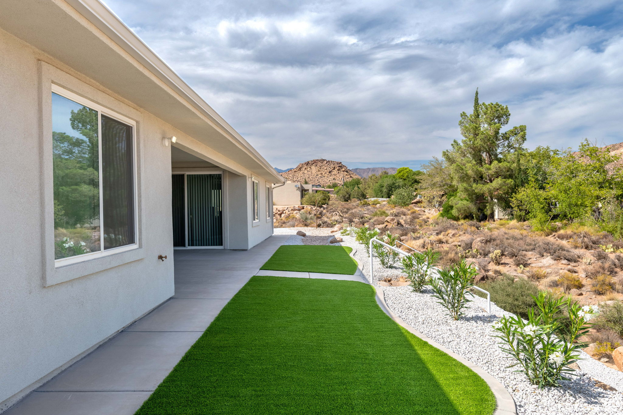 main property photo 48