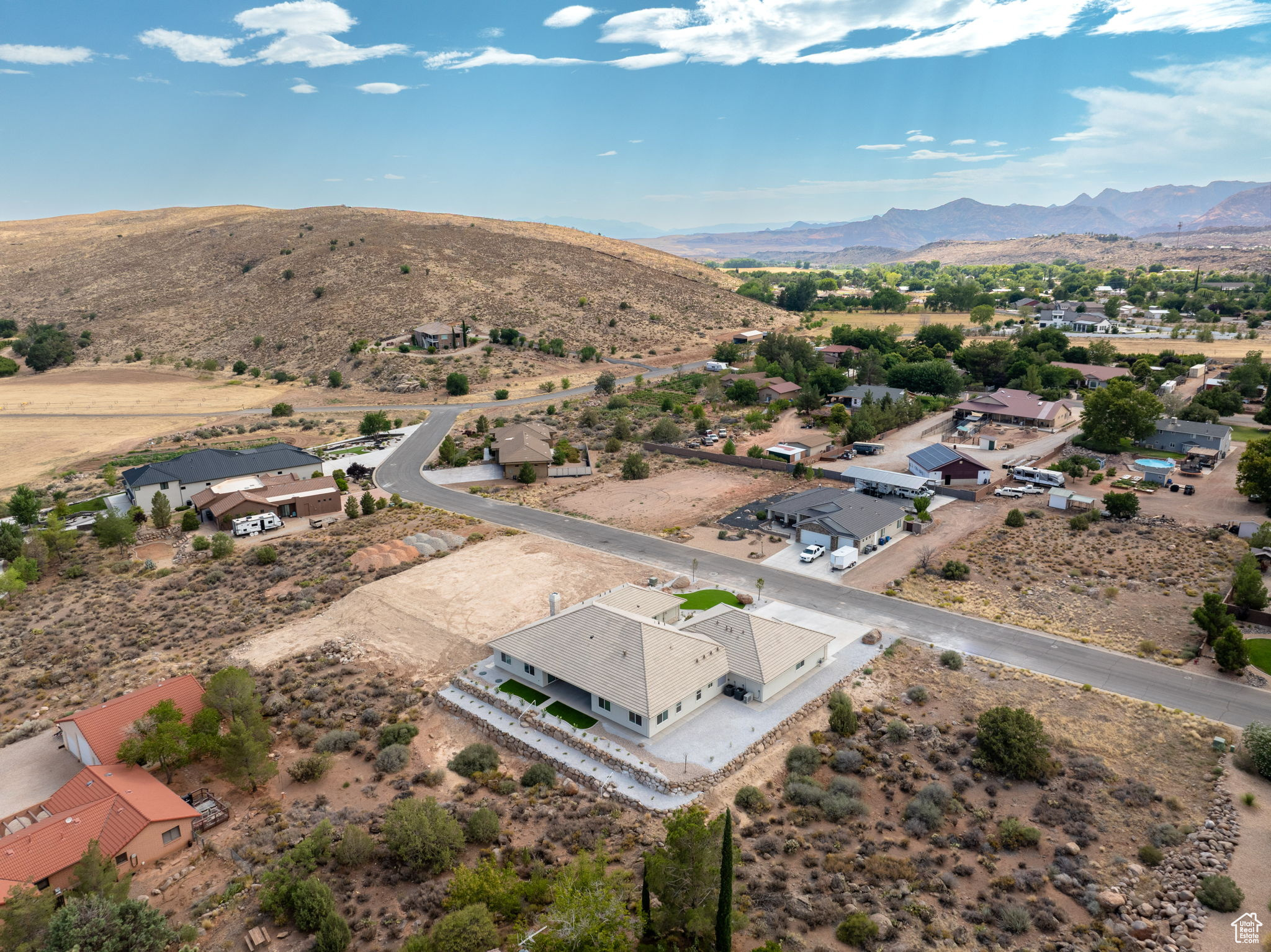 main property photo 54
