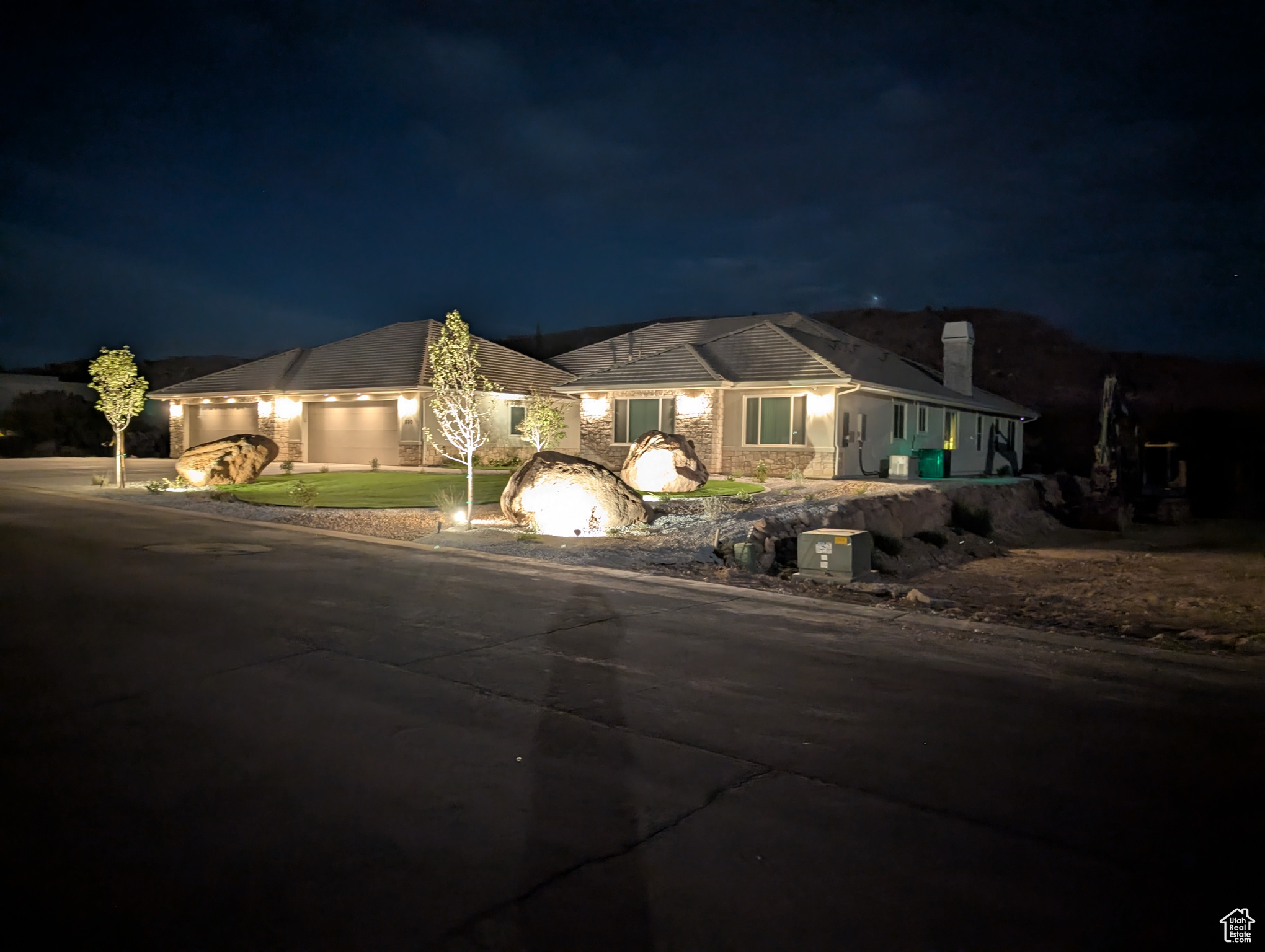 main property photo 70