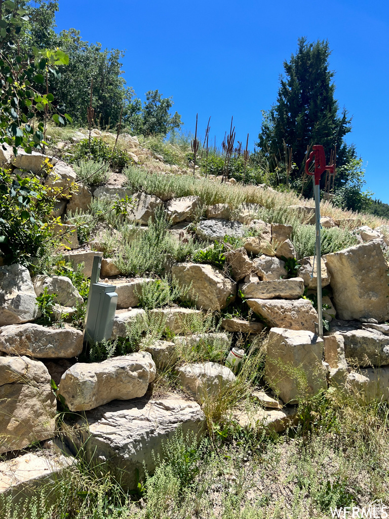 main property photo 6