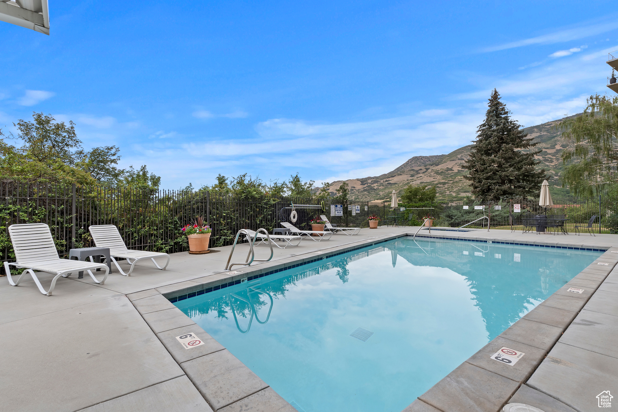 main property photo 57