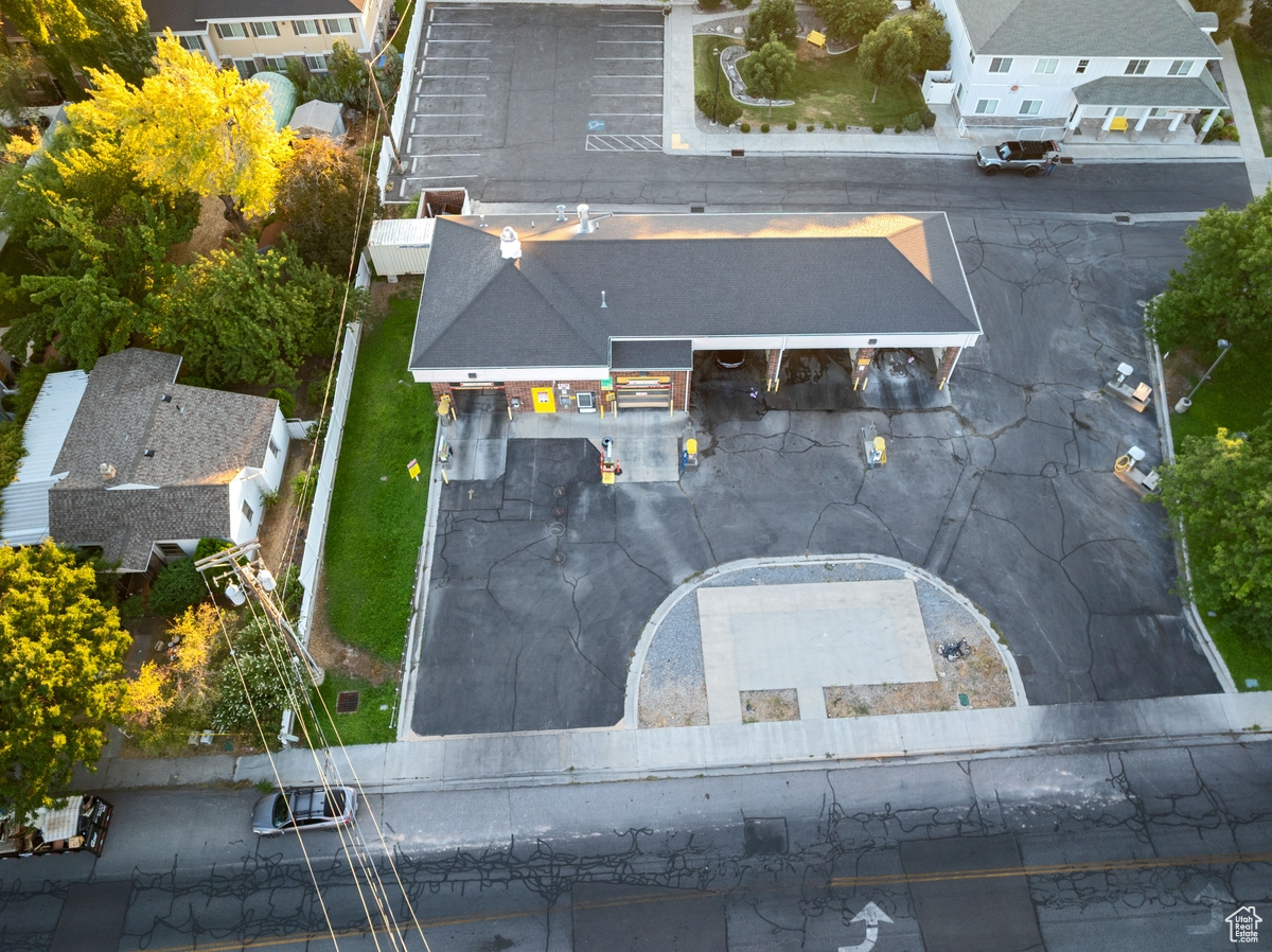 main property photo 12