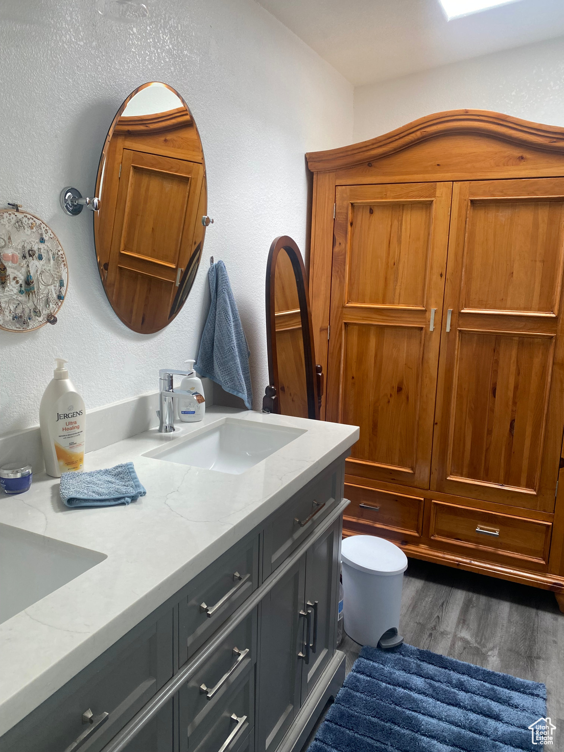 main property photo 51