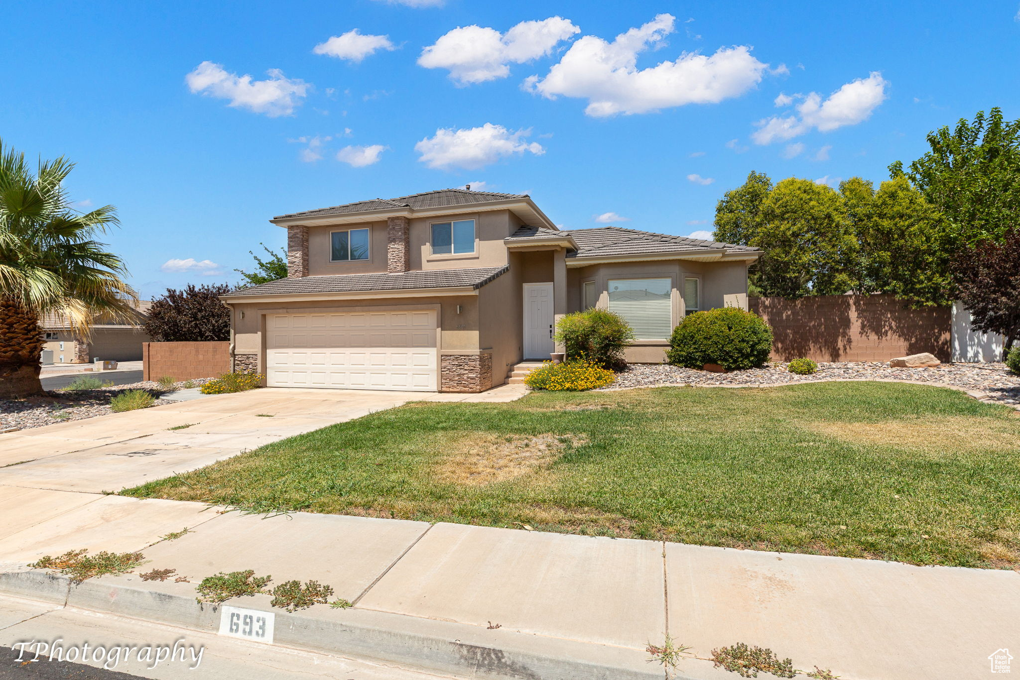 property viewer photo 1
