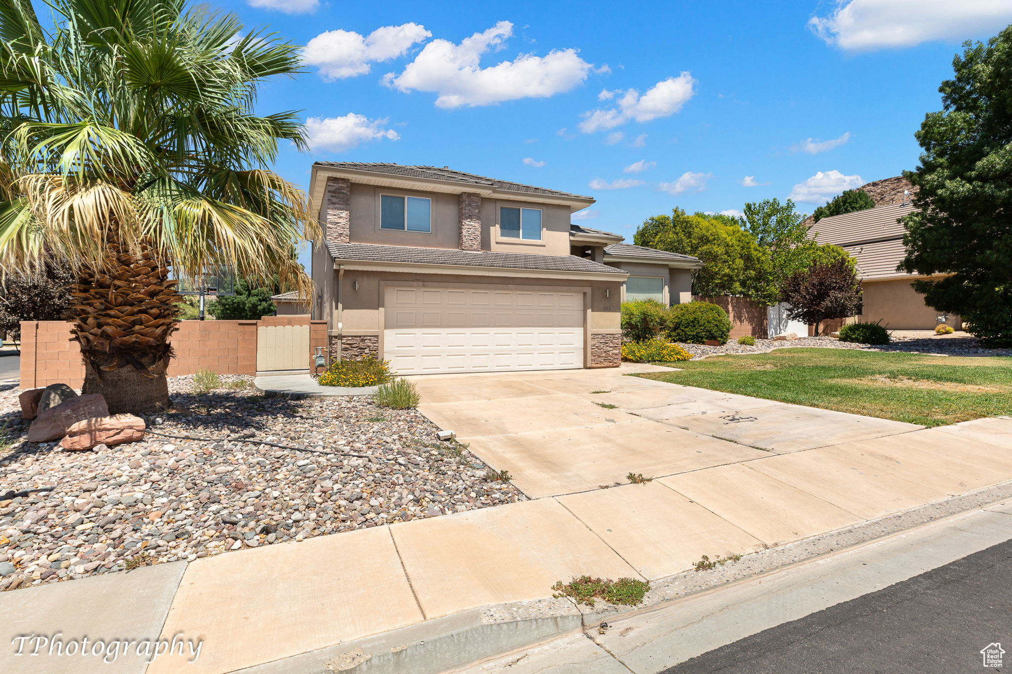 property viewer photo 2