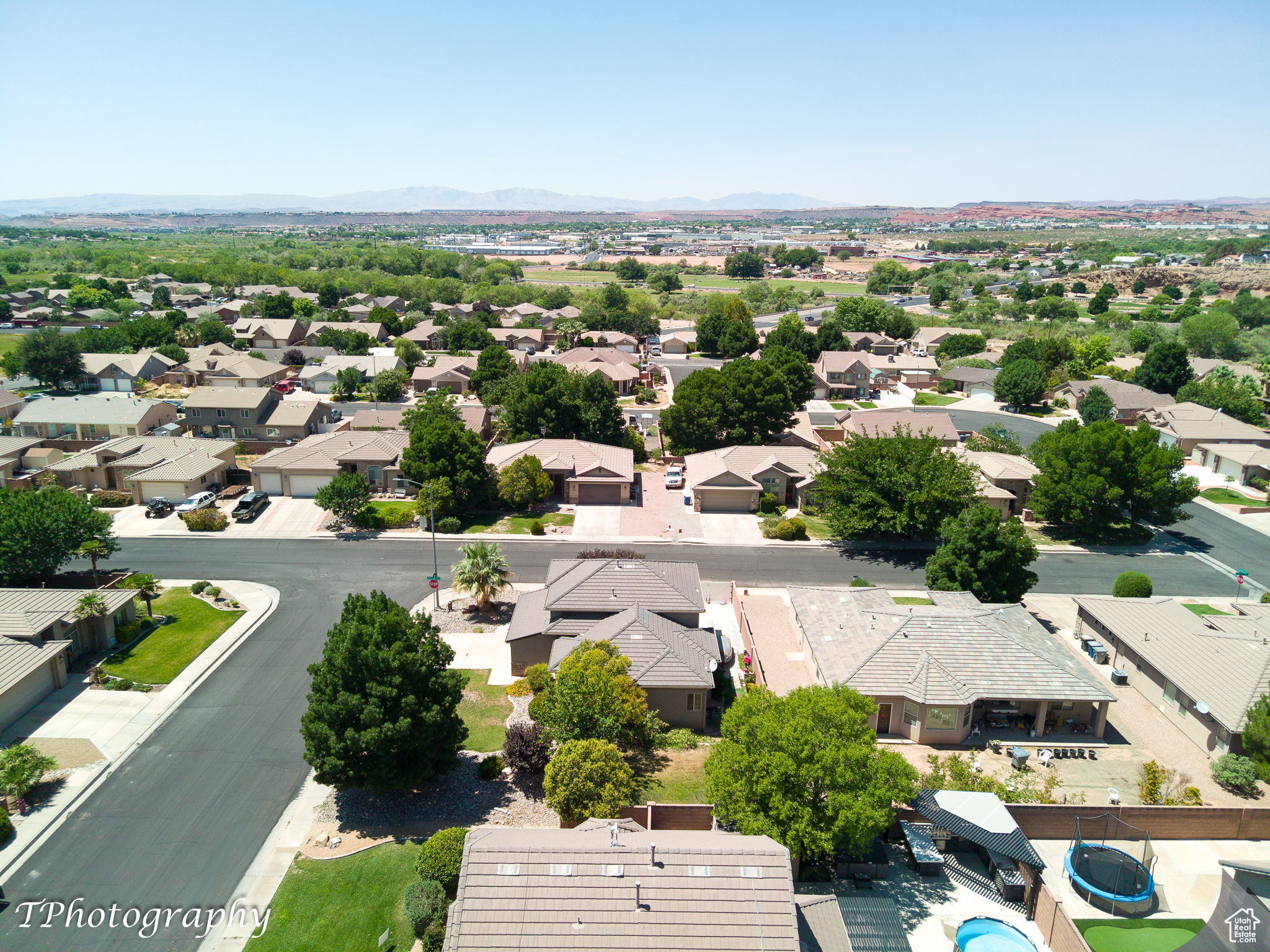 property viewer photo 27