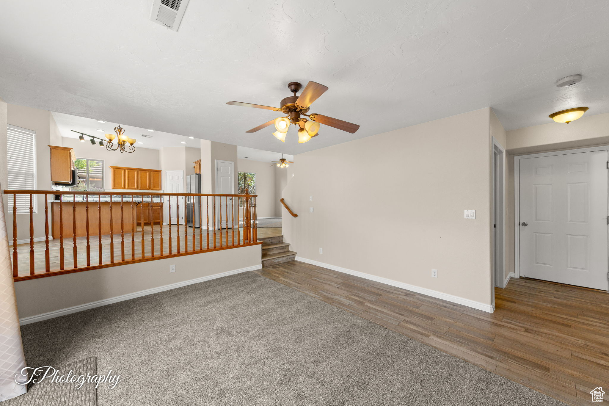 property viewer photo 4