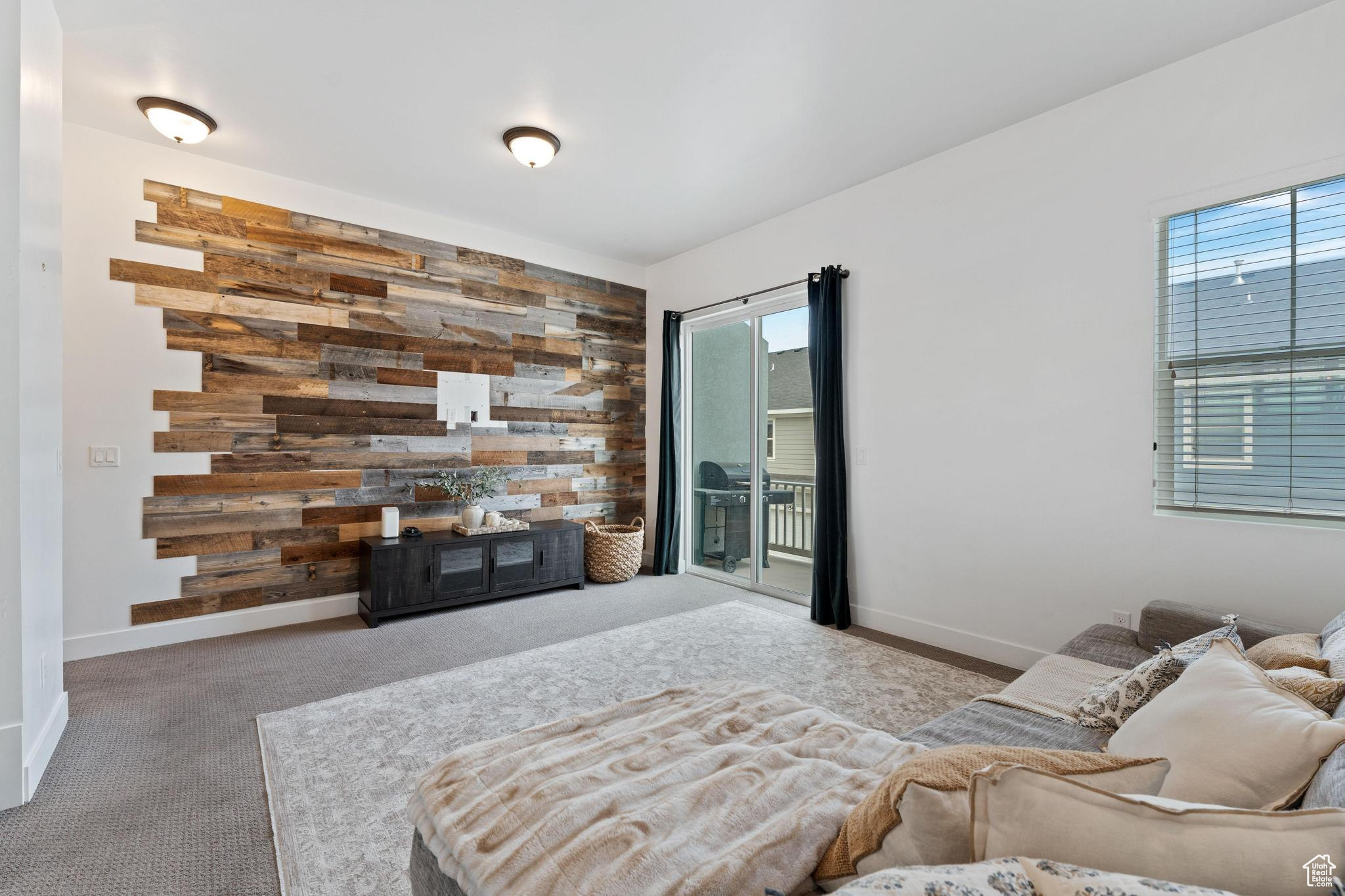 property viewer photo 8