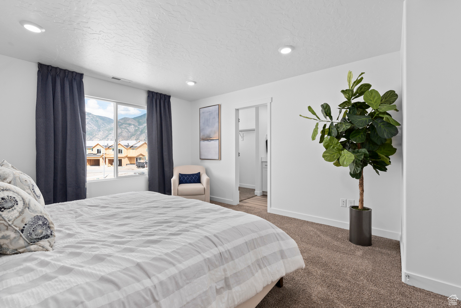 property viewer photo 12