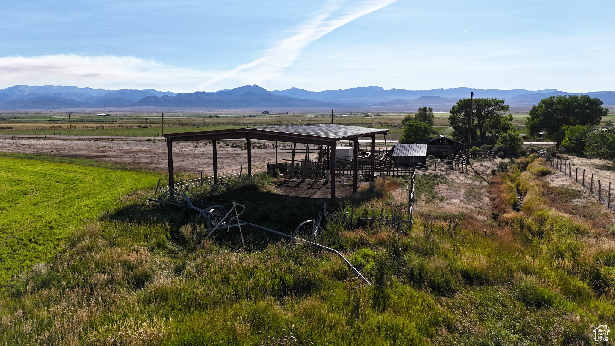 main property photo 47