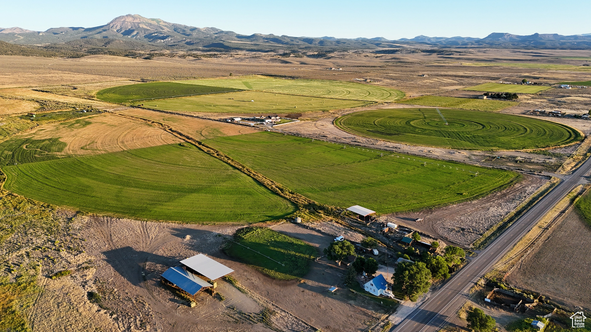 main property photo 6