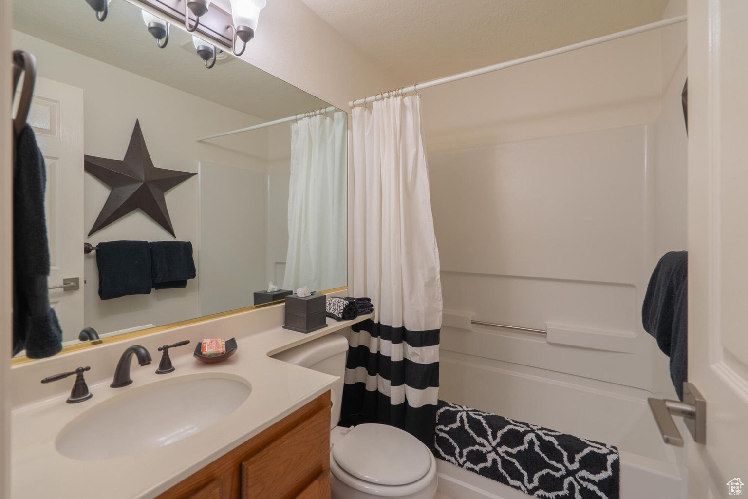 main property photo 65