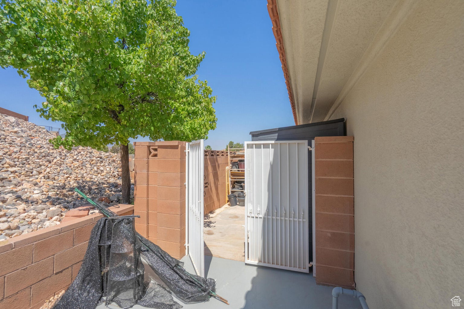 main property photo 92