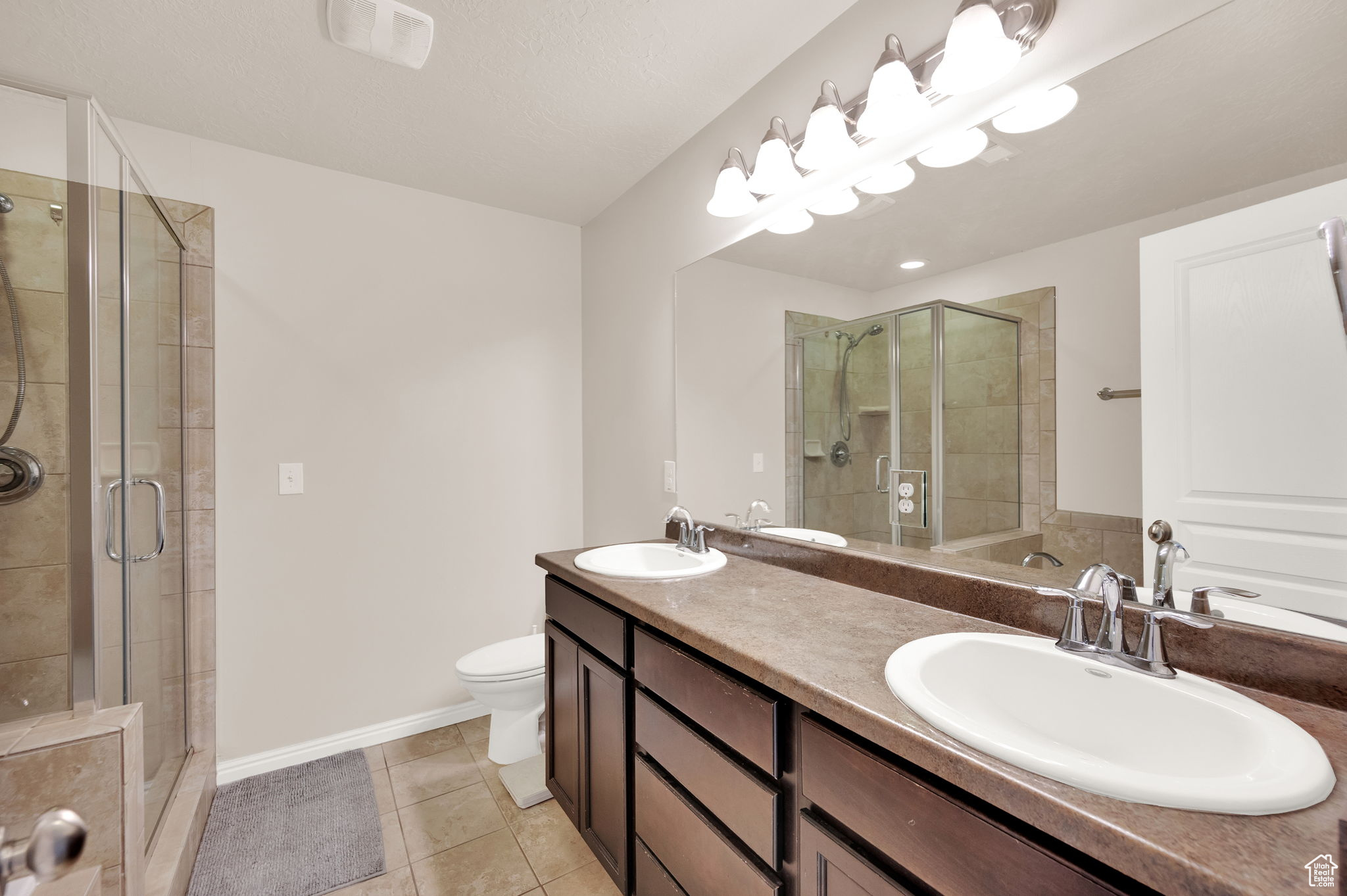 property viewer photo 17