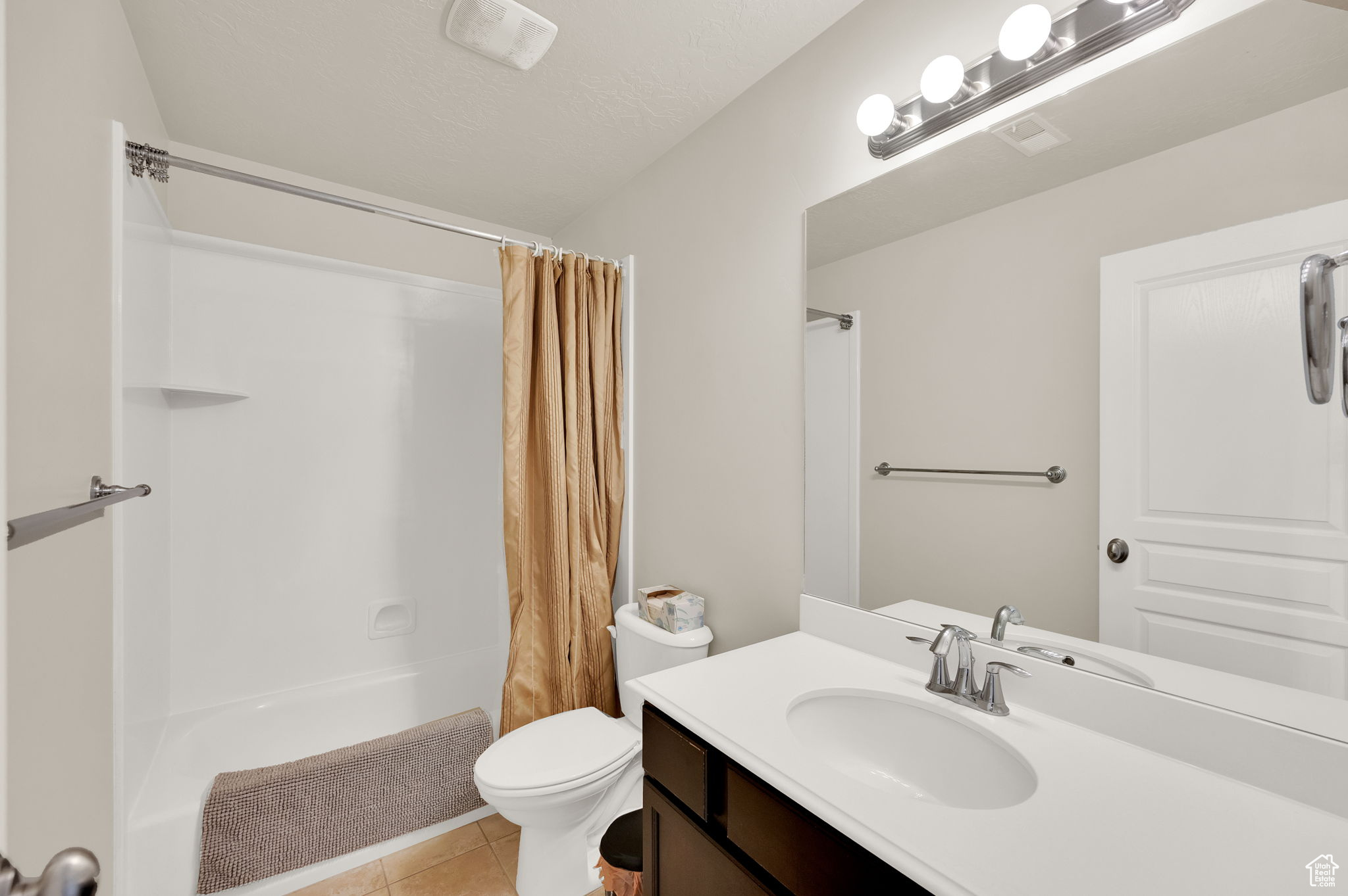 property viewer photo 23