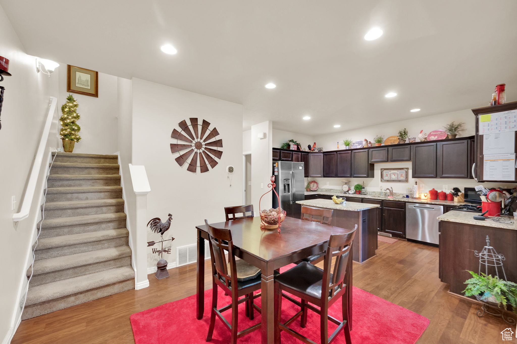 property viewer photo 8