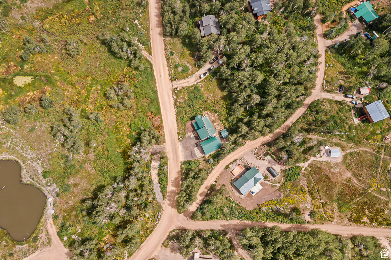 main property photo 37