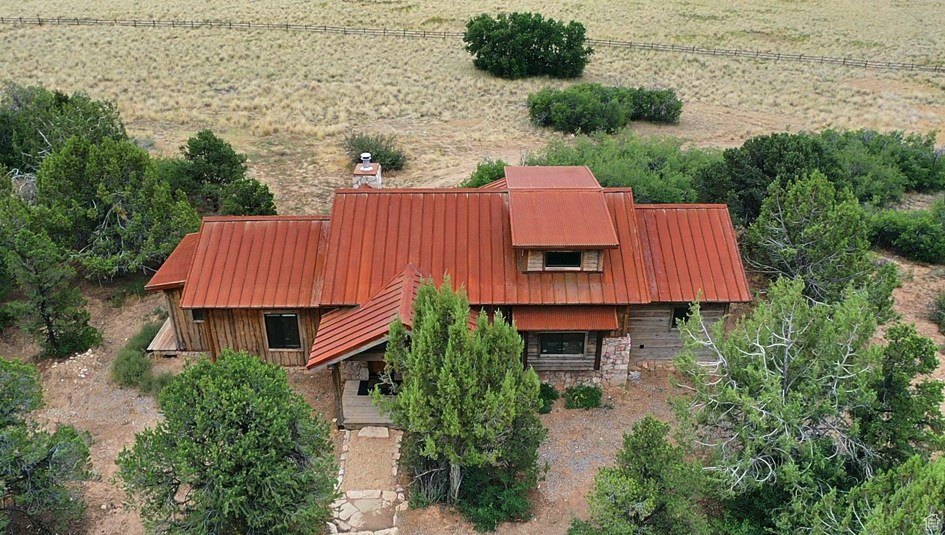 main property photo 45