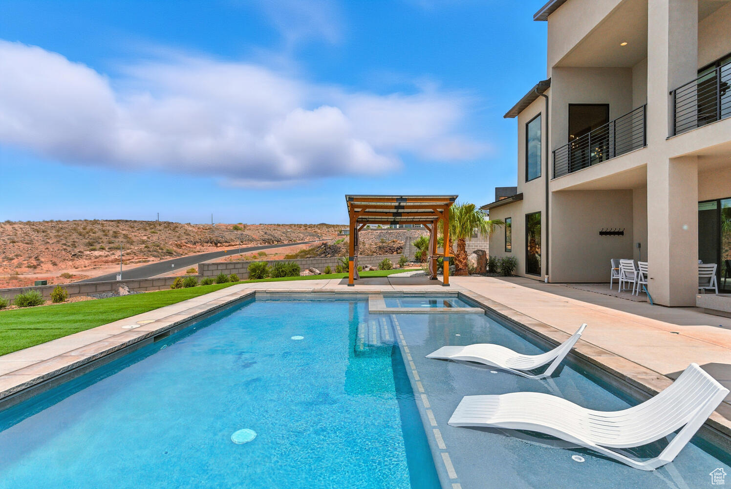 main property photo 61
