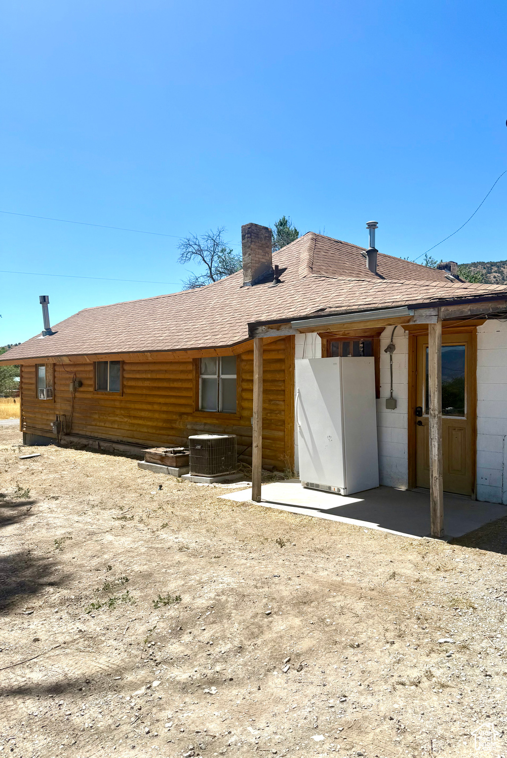 main property photo 20