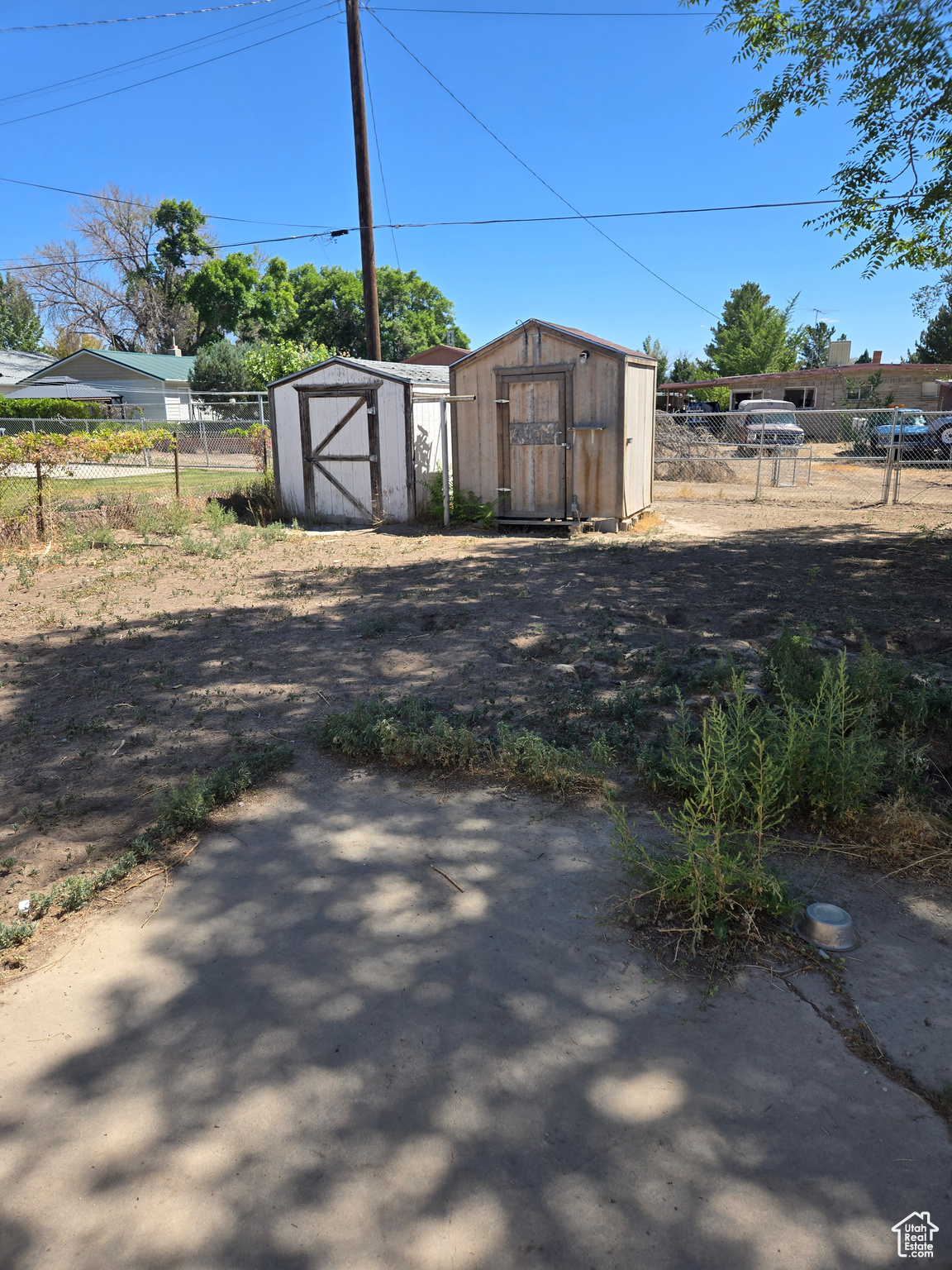main property photo 16