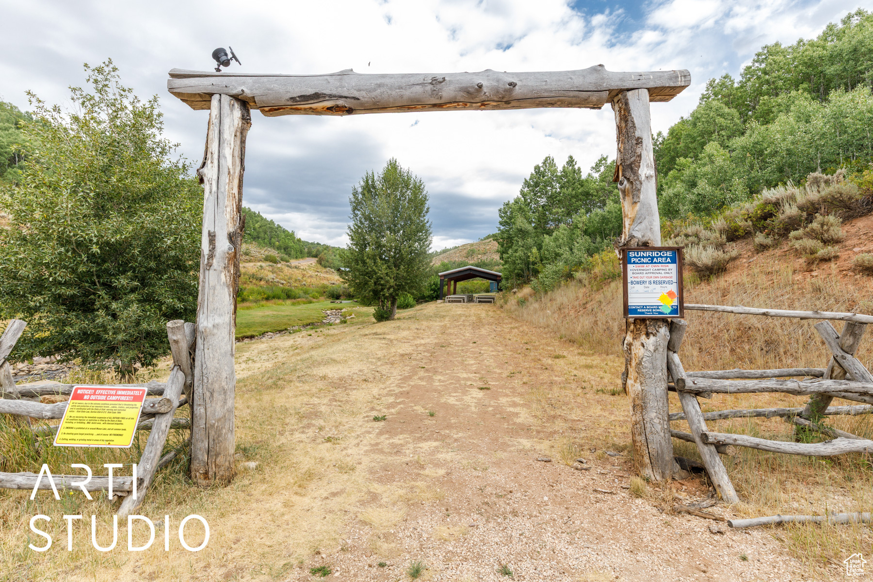 main property photo 31