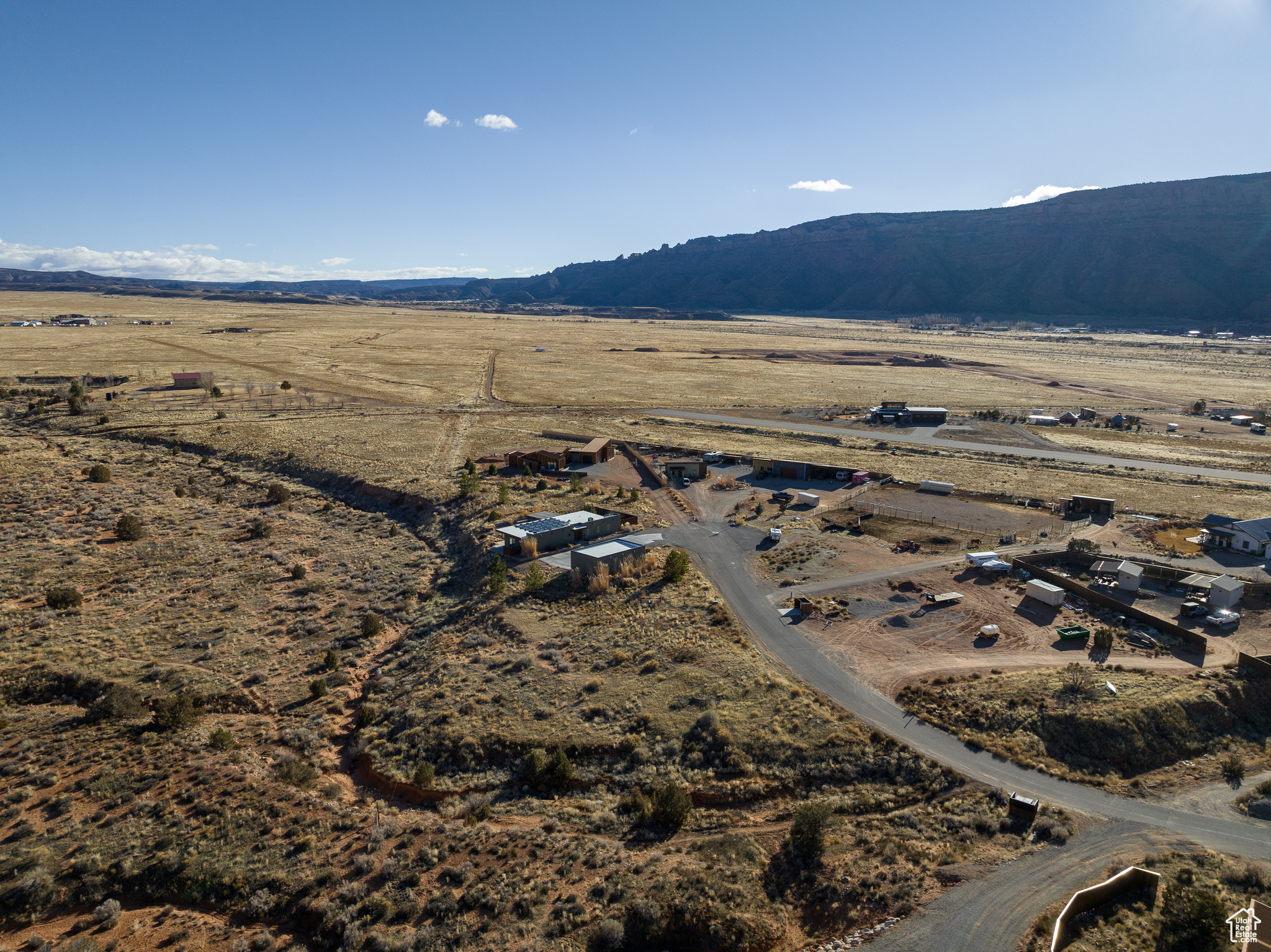 main property photo 12
