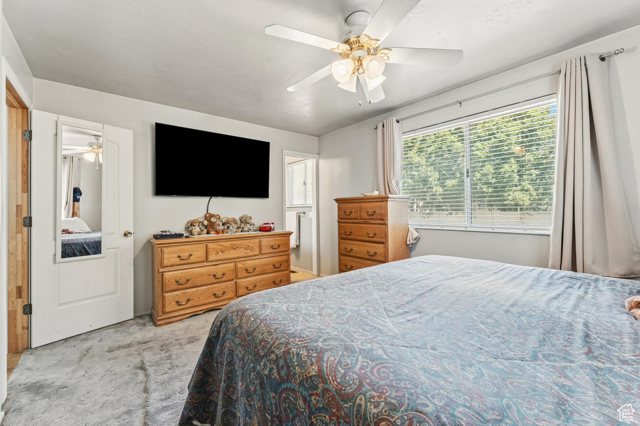 main property photo 11