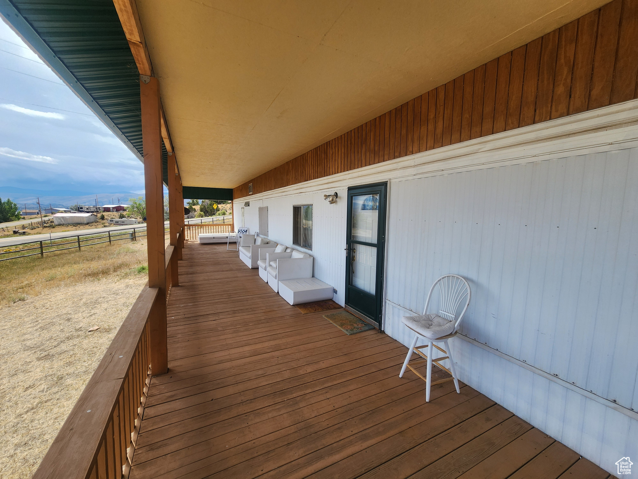 main property photo 16