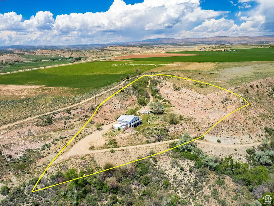 main property photo 18